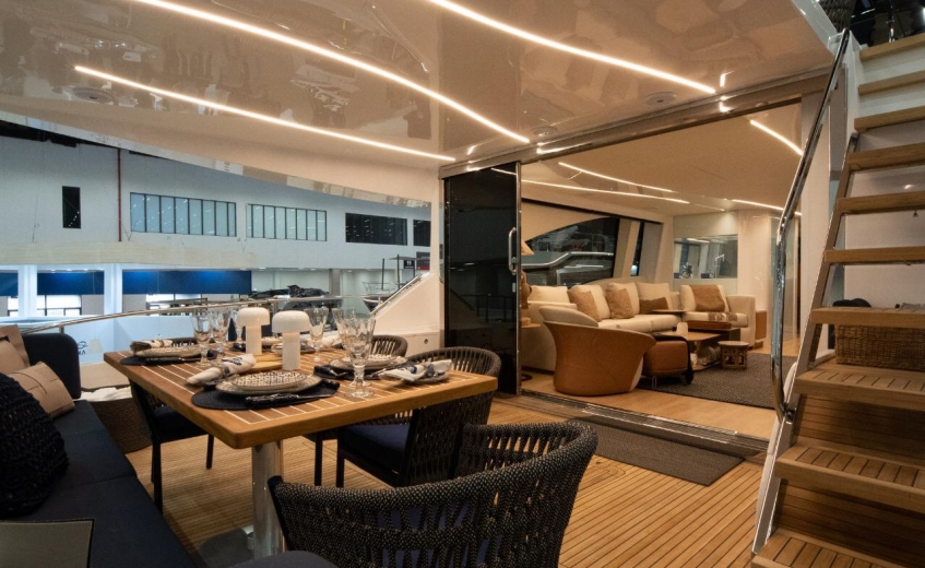 Nova Intermarine 24M é apresentada oficialmente