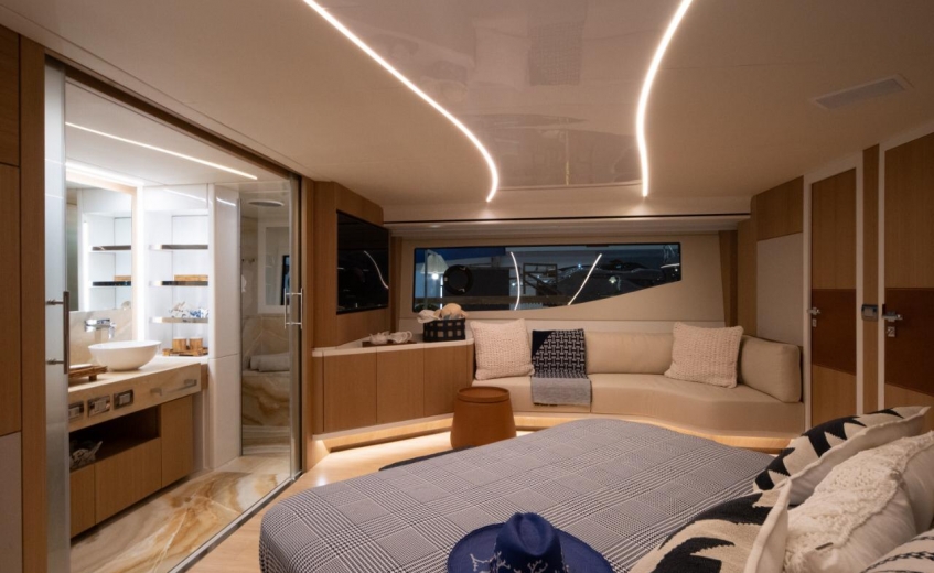 Nova Intermarine 24M é apresentada oficialmente
