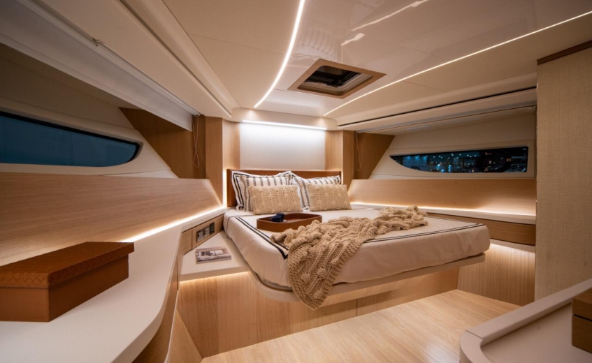 Nova Intermarine 24M é apresentada oficialmente