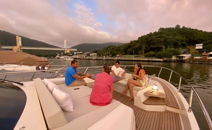 Confira as fotos do SHOWCASE FY 720 