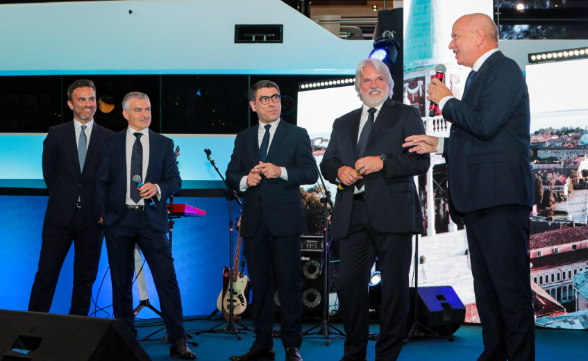 Lançamento FY 1000. Um Novo Marco para a Náutica no Brasil